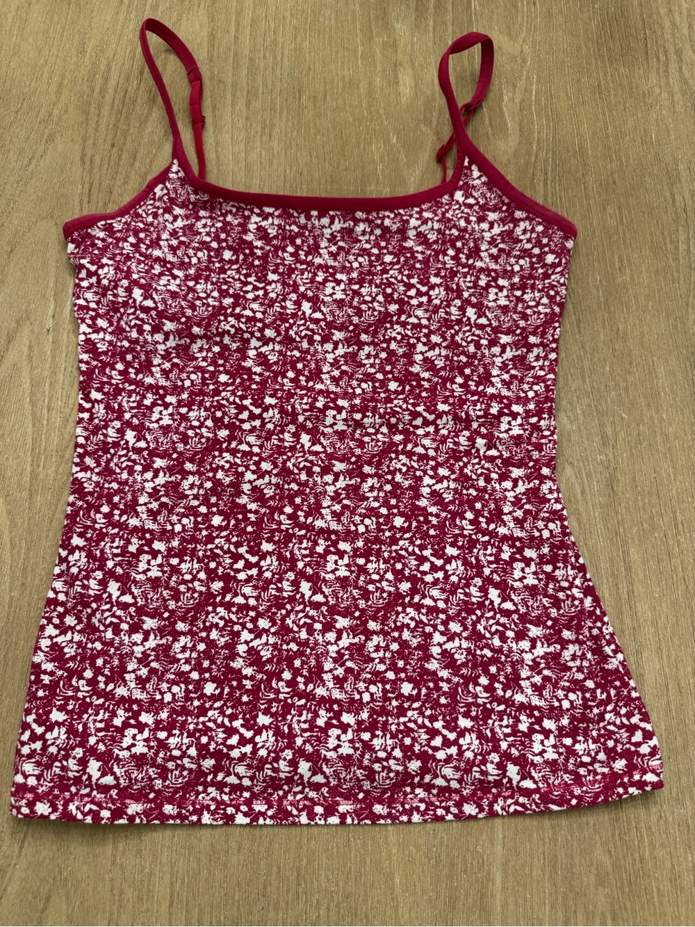 Pact Organic Cotton Ditsy Floral Camisole Tank Top – Red & White Large